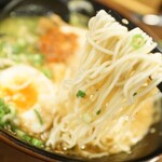 ラーメン康竜 - めん