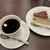 喫茶室 ルノアール - ドリンク写真:ルノアールブレンドと苺のコンポートです。（2024年3月）