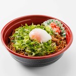 喫茶スマイル - 瀬戸焼そば　九条ねぎ•温泉卵トッピング　
お持ち出来ます。