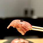 焼肉にくがとう - 