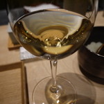 にい留 - 二種類の白をご用意いただきました。全く違う二つの飲み比べは最高でした！