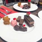 LOUANGE TOKYO Le Musée - 