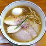 noodle shop nanairo - 貝だし醤油 全部乗せ 1000円。