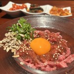 焔立つ肉寿司と牛タンタワー 肉処 双葉 三宮 - 