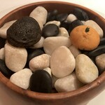 スリオラ - お食事前の小さなスナック