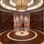 スリオラ - 4階エレベーターホール正面