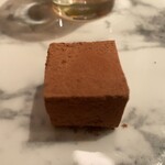 スリオラ - 自家製チョコレート（ムース）