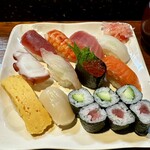 Makoto Zushi - 色とりどりな、お寿司たち