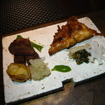 銀座 座屋 - ８．山形牛 下仁田葱ソース＆とらふぐの醤油麹焼き　2014.1.31