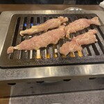 焼肉ホルモンたすき - 