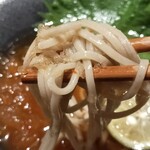 にく稲 - コシをある蕎麦が冷麺の様に頂けます。