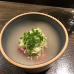 和琉料理 さりぃ - マグロと島らっきょう＠雲海