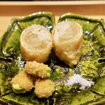 日本料理 晴山 - 松葉蟹とフカヒレの湯葉巻き　蟹の味噌酢