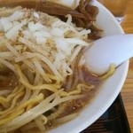 中華そば　くるま - 玉葱の刻み