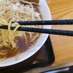 中華そば　くるま - 麺リフト