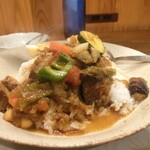 239714916 - ビーフ野菜カレー￥1,300