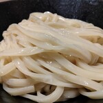 頑者 アンダーグラウンドラーメン - 麺アップ