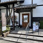 美膳茶寮 千 - 駐車場7台完備です。