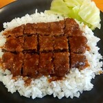 かつめしクラス - 九州で唯一ここしかない、郷土料理かつめし初めて食べました。カツの上にデミグラスソース（オリジナル）濃すぎず甘すぎず、酸味のバランスがとれた食べやすい味、美味しかったです