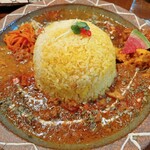 トリッピンスパイス - 根菜キーマカレーと青さのチキンマサラのあいがけカレー（ごはん大盛り）