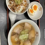 喜多方ラーメン 坂内 - 