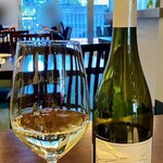 701 - Sassetti Livio
Colle Argento Chardonnay
イタリアデル・ヴェネツィ工産の白ワイン