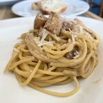 リトルネスト - 自家製ベーコンのバルサミコクリームソース