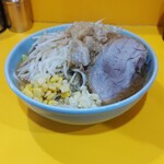 ラーメン二郎 - プチ二郎。ニンニクアブラカラメ　￥930