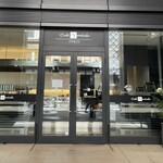 トシ・ヨロイヅカ 東京 - 