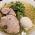 塩らー麺 本丸亭 - 