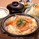 とん兵衛 - 海老ヒレ鍋定食