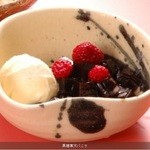 とん兵衛 - 黒糖寒天バニラ