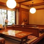 とん兵衛 - 座敷（こ上がり）