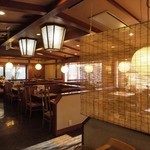 とん兵衛 - 店内