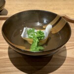 日本料理FUJI - (お椀)エボダイ、菜の花、レッドムーン