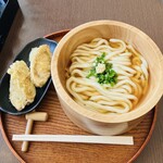 功刀屋 - かけうどんとごぼう天