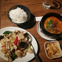 四川料理 龍の子 - 