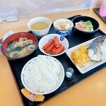 魚ばぁさんの食堂 おくどさん - 合計 968円
            何とか1000円以内です⤴︎⤴︎