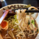 花菱 - 全粒粉麺　平打ち麺