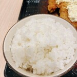 Ootoya Gohandokoro - ご飯大盛りのアップ
