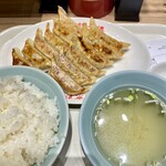 東京餃子楼 京橋店 - 