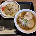 Izumi - チャーハンラーメン950円