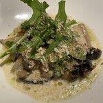 ル ポタジェ - きのこのコンフィとサザエのブルゴーニュ風