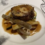 ル ポタジェ - 春キャベツのソテーと国産豚のブレゼ ふきのとうの香草パン粉と