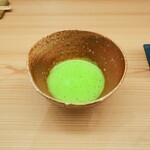 東山 緒方 - 