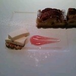 ラ ファミーユ モリナガ - 紅玉林檎のタルトと牛乳のアイスクリーム