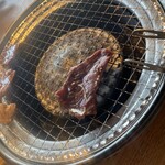 Oroshi Yakiniku Shokudou - ハサミを貸してくれます