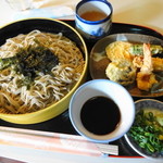 ボン - 手打ちそば780円（天ぷら付）