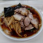 青島食堂 - 青島チャーシュー麺￥900
            自家製チャーシュー￥100
            自家製メンマ￥100
            茹ホウレン草￥100