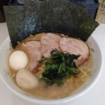 横浜家系ラーメン みさきや - 